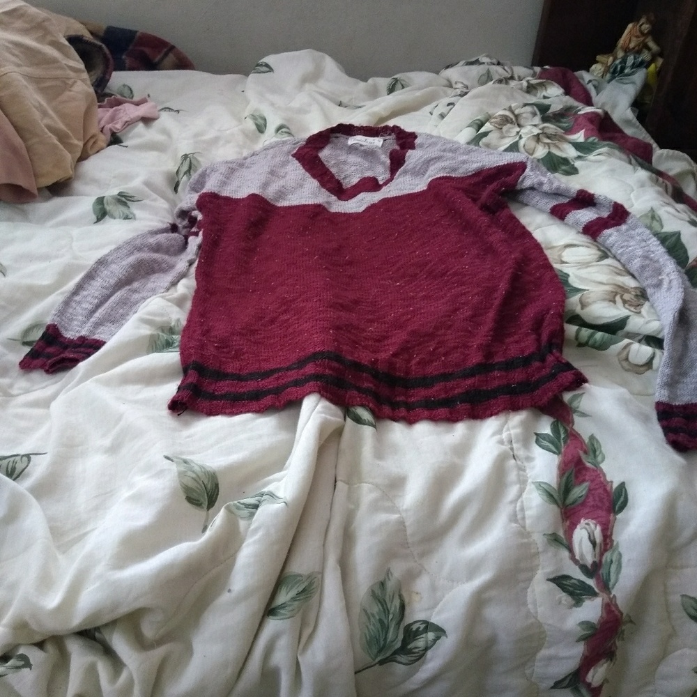Cloud chaser sweater size medium